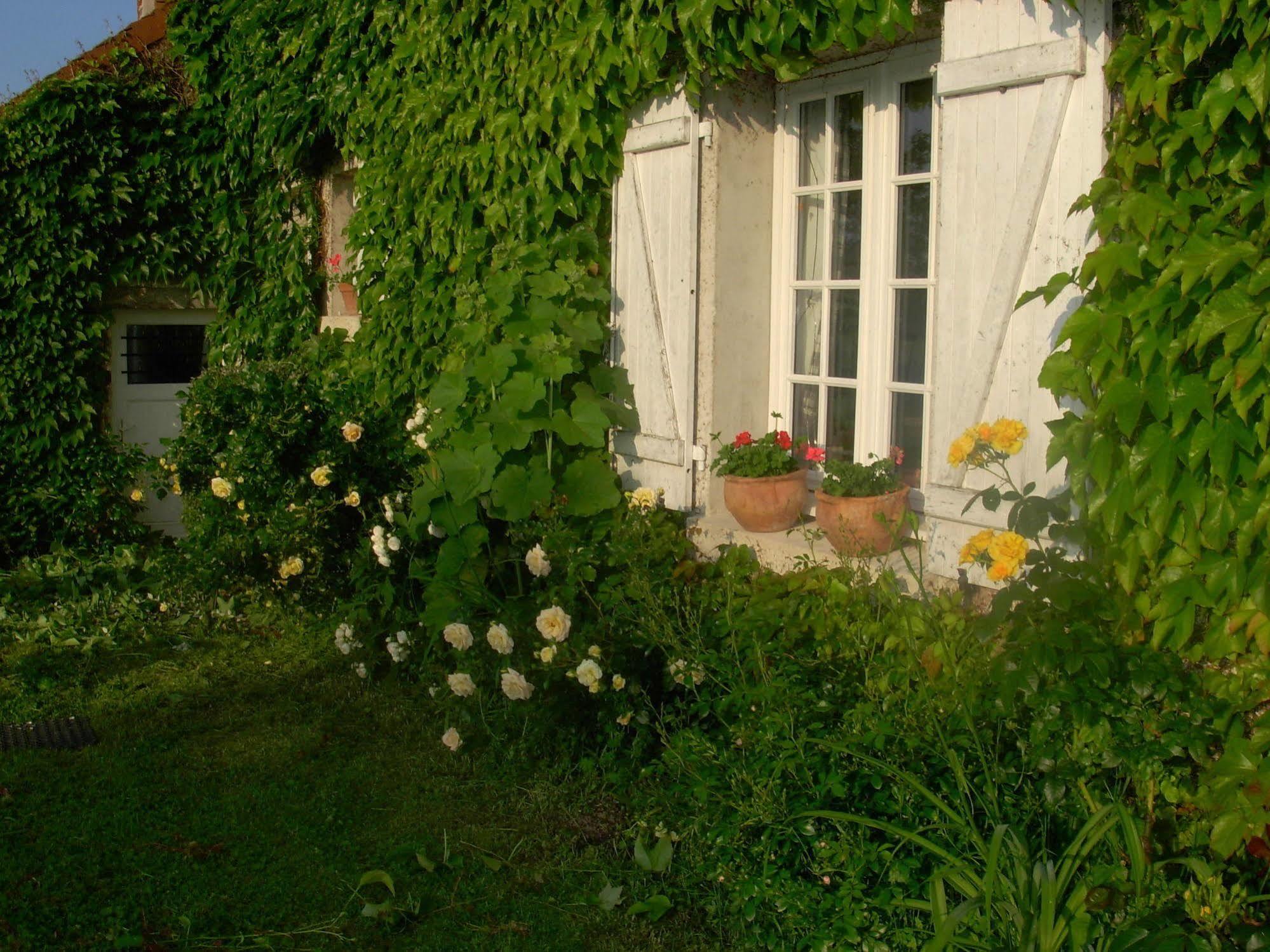 Le Clos Du Golf Dame-Marie-les-Bois Екстер'єр фото
